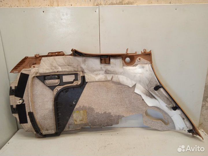 Обшивка багажника правая Porsche Cayenne 9PA