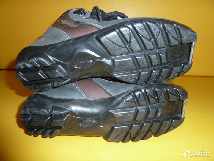 Лыжные ботинки alpina