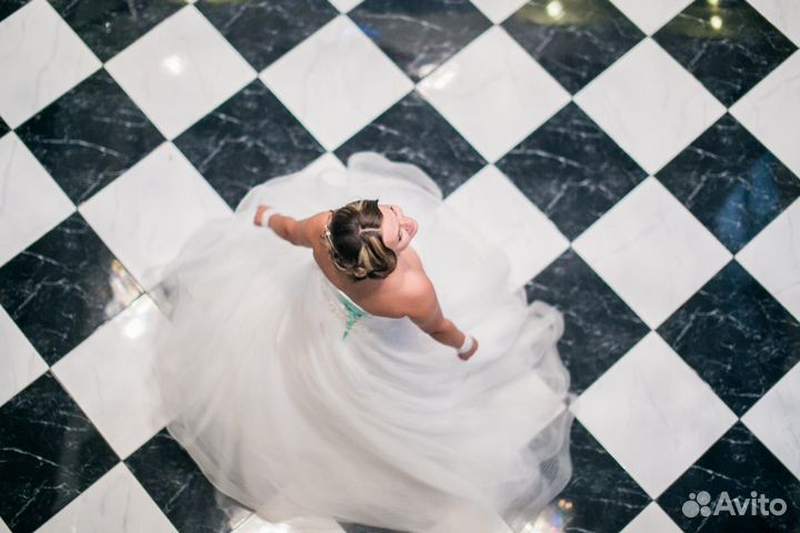 Платье свадебное