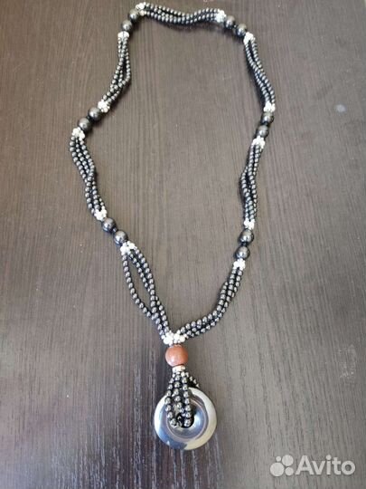 Бусы из натуральных камней