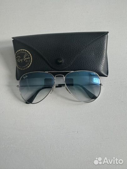 Солнцезащитные очки Ray Ban