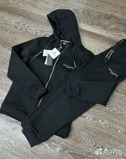 Спортивный костюм мужской Tommy Hilfiger флис