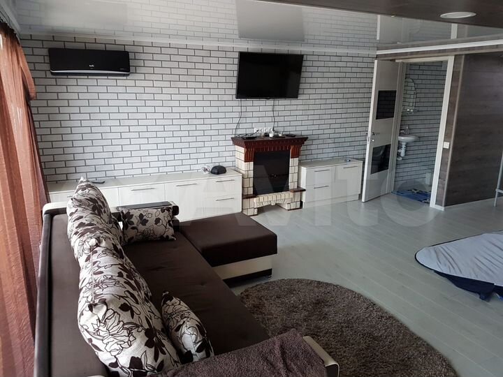 Дом 108 м² на участке 1 сот.