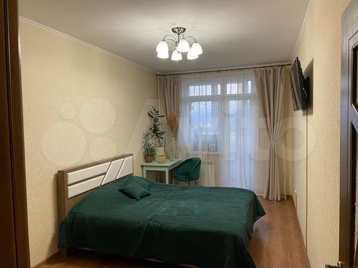 2-к. квартира, 69,4 м², 4/10 эт.