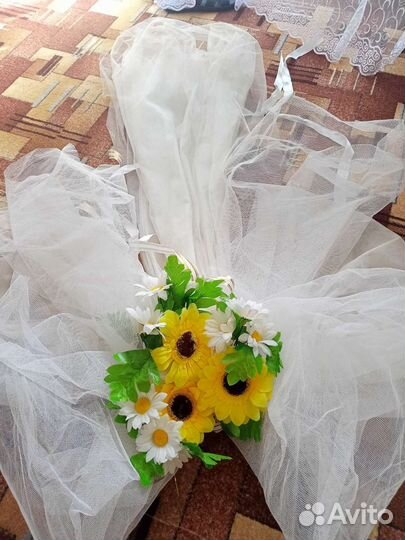 Свадебные украшения на машину