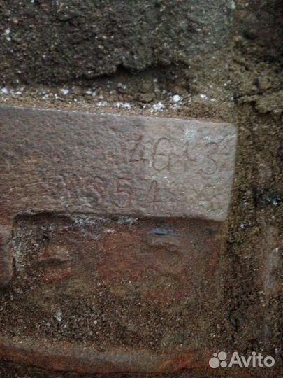 Двигать Mitsubishi 4G13