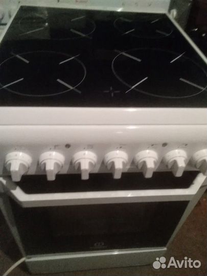 Плита Стеклокерамика Индезит Электрическая