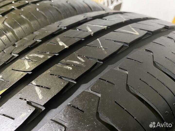 Hankook Vantra LT RA18 205/65 R16C