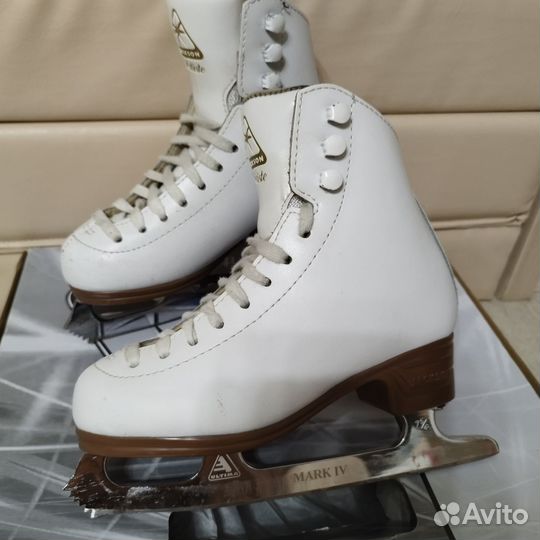 Коньки фигурные Jackson Artist 28