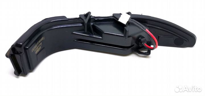 Бегающие указатели поворота в зеркала LADA Vesta