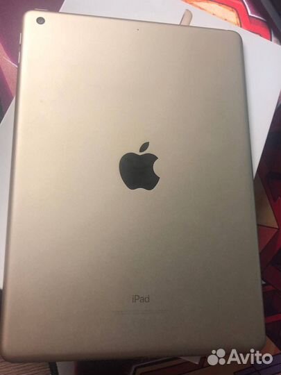 Продам iPad 5 2017, 128GB