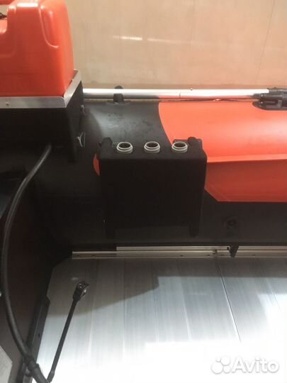 Моторная лодка gladiator HD 350