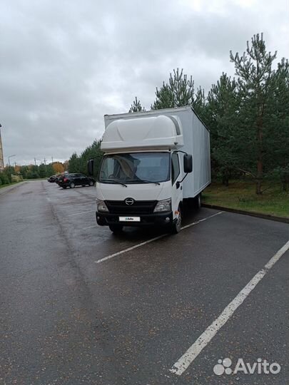 Hino 300 (Dutro), 2012