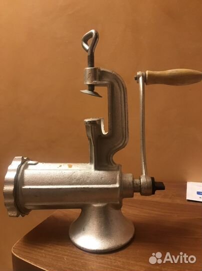 Мясорубка ручная СССР чугунная