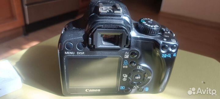 Кенон 1000d+ два объектива