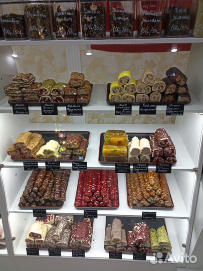 Турецкие сладости, пахлава, посуда