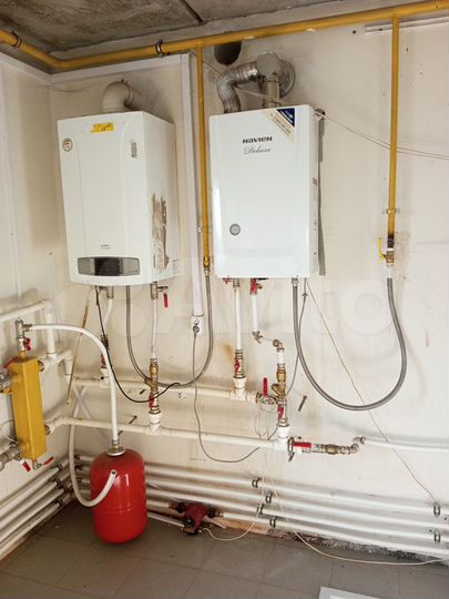 Дом 296 м² на участке 23 сот.