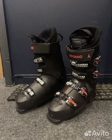 Горнолыжные ботинки