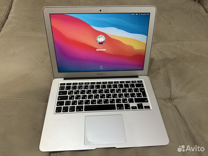 MacBook Air 13 A1466