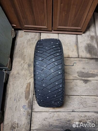 Goodyear Ultragrip Ice Arctic 195/55 R15