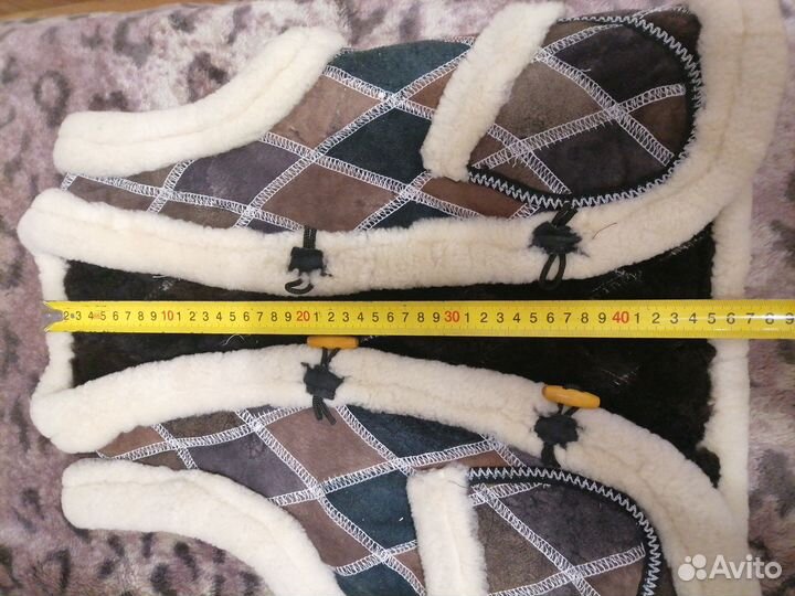 Меховая жилетка 122-128 для девочки натуральная