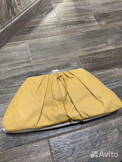 Сумка кожаная Zara
