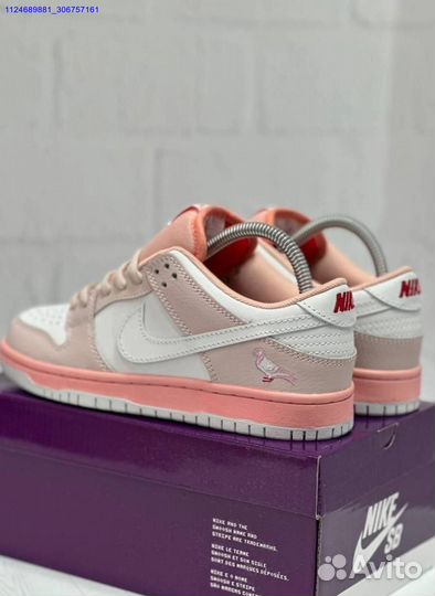 Кроссовки Nike Dunk Love женские