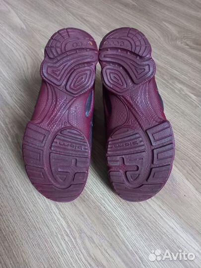 Кроссовки ecco biom