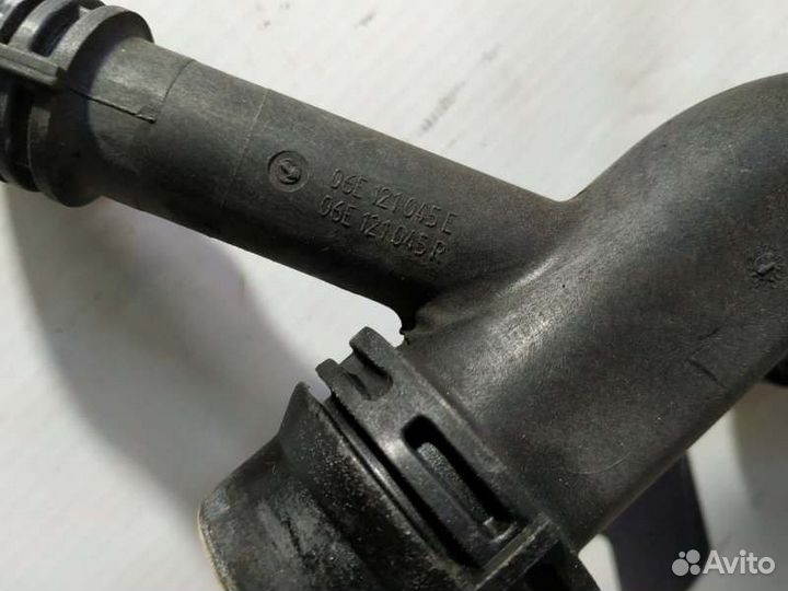 Трубка охлаждающей жидкости Audi A6 C6 2.8 CCE