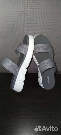 Шлепанцы женские 39 размер