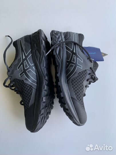 Кроссовки asics gore tex