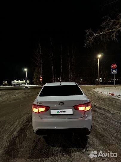 Kia Rio 1.4 МТ, 2013, 290 000 км