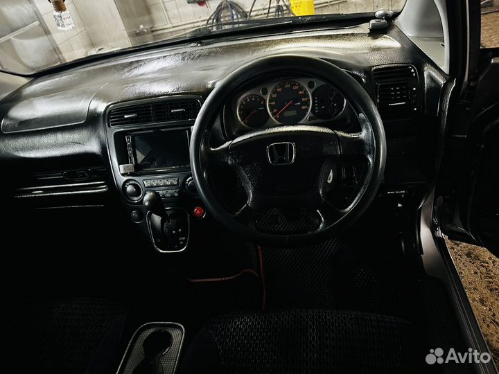 Honda Stream 2.0 AT, 2003, 300 000 км