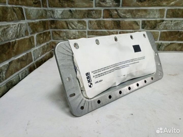 Подушка безопасности пассажирская (в торпедо) BMW