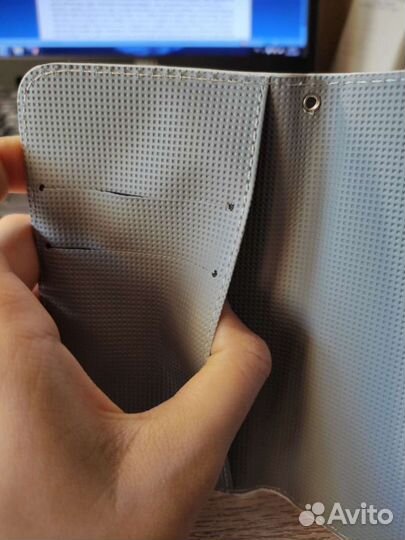 Чехол-книжка на телефон