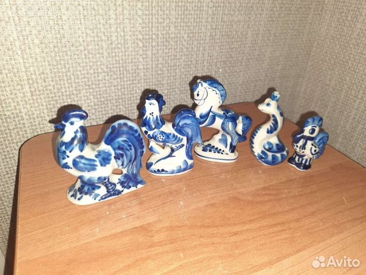 Форфоровые статуэтки Гжель