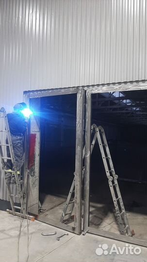 Слесарь сварщик