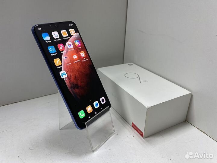 Xiaomi Mi 9 SE, 6/64 ГБ