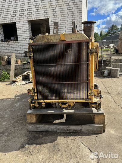 Мотор на бульдозер