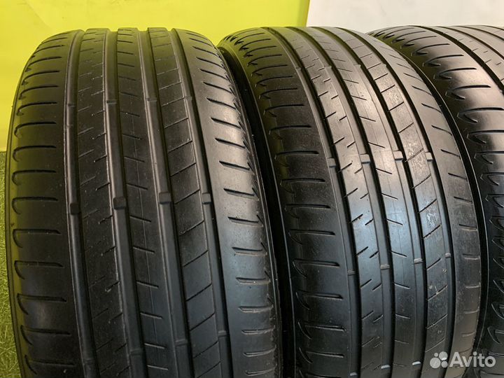 Bridgestone Alenza 001 245/40 R21 и 275/35 R21