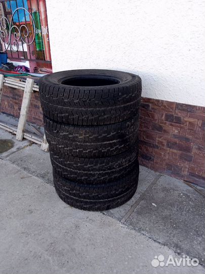 Matador MPS 500 Sibir Ice Van 235/65 R16C