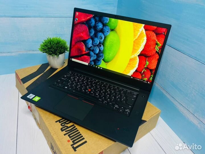 Lenovo Thinkpad P1 Gen 3 I7-10850H Quadro T2000