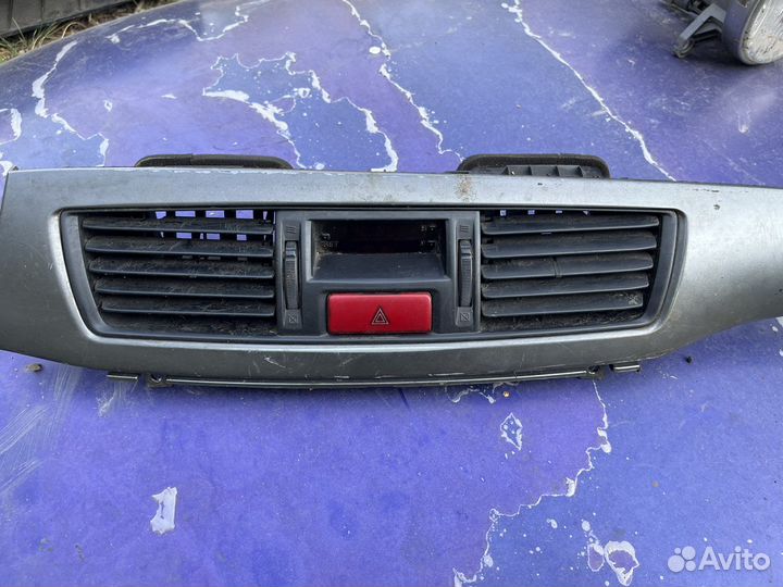 Дефлектор воздуховода mitsubishi lancer 9
