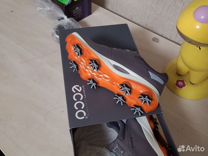 Обувь для гольфа