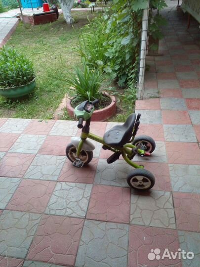 Детский велосипедик