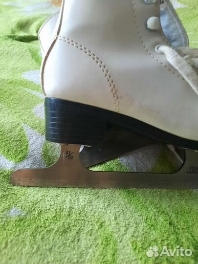 Коньки фигурные Размер 32