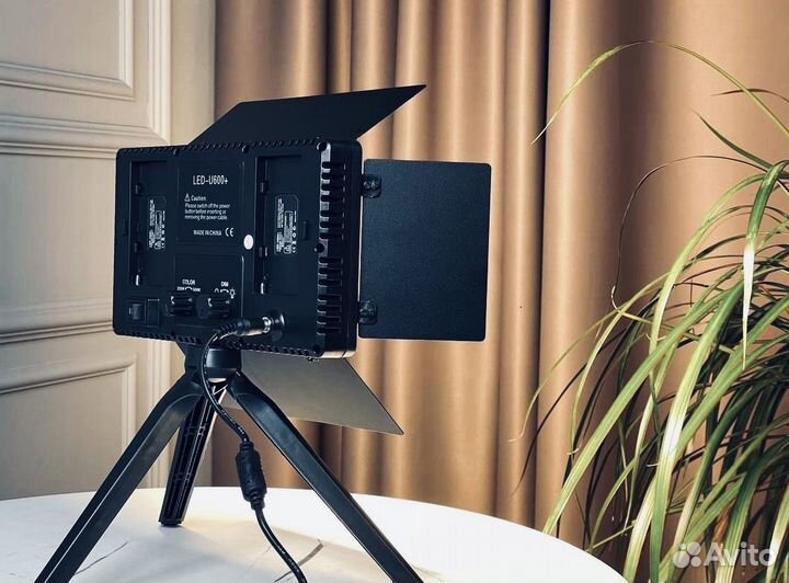 Видеосвет Pro Led 600