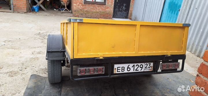 Прицеп легковой