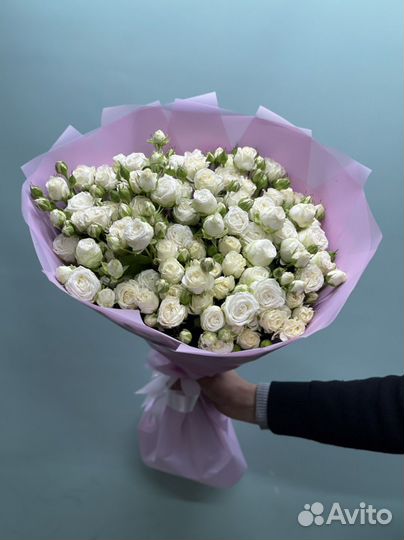 Пиона видная кустовая роза цветы букет