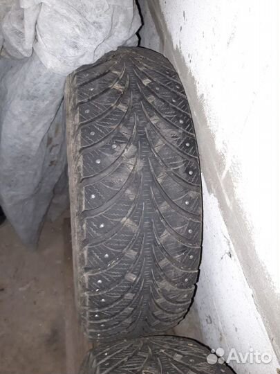 Sava Eskimo Stud 205/65 R15